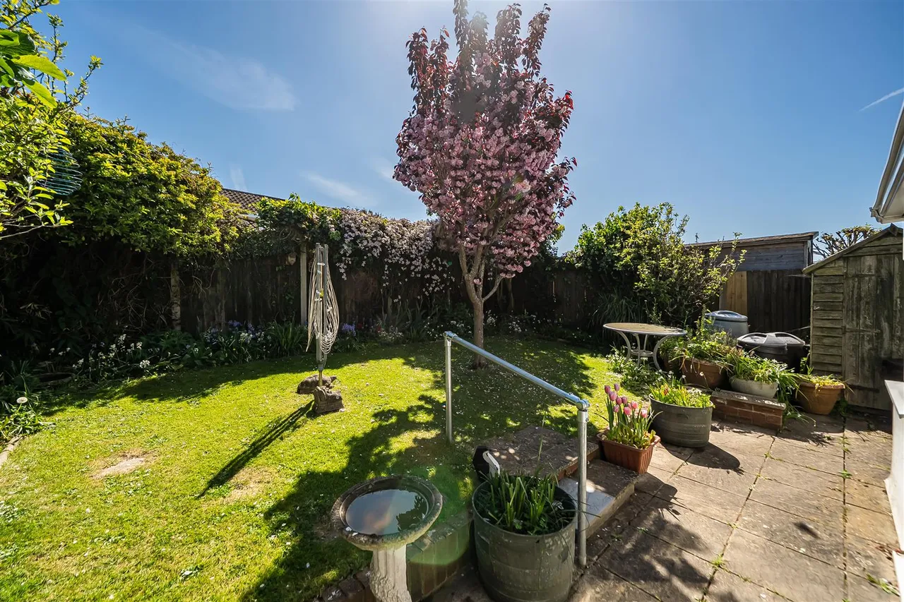 Nicholas Drive, Cliffsend, Ramsgate, Kent, CT12 5JS, photo 10