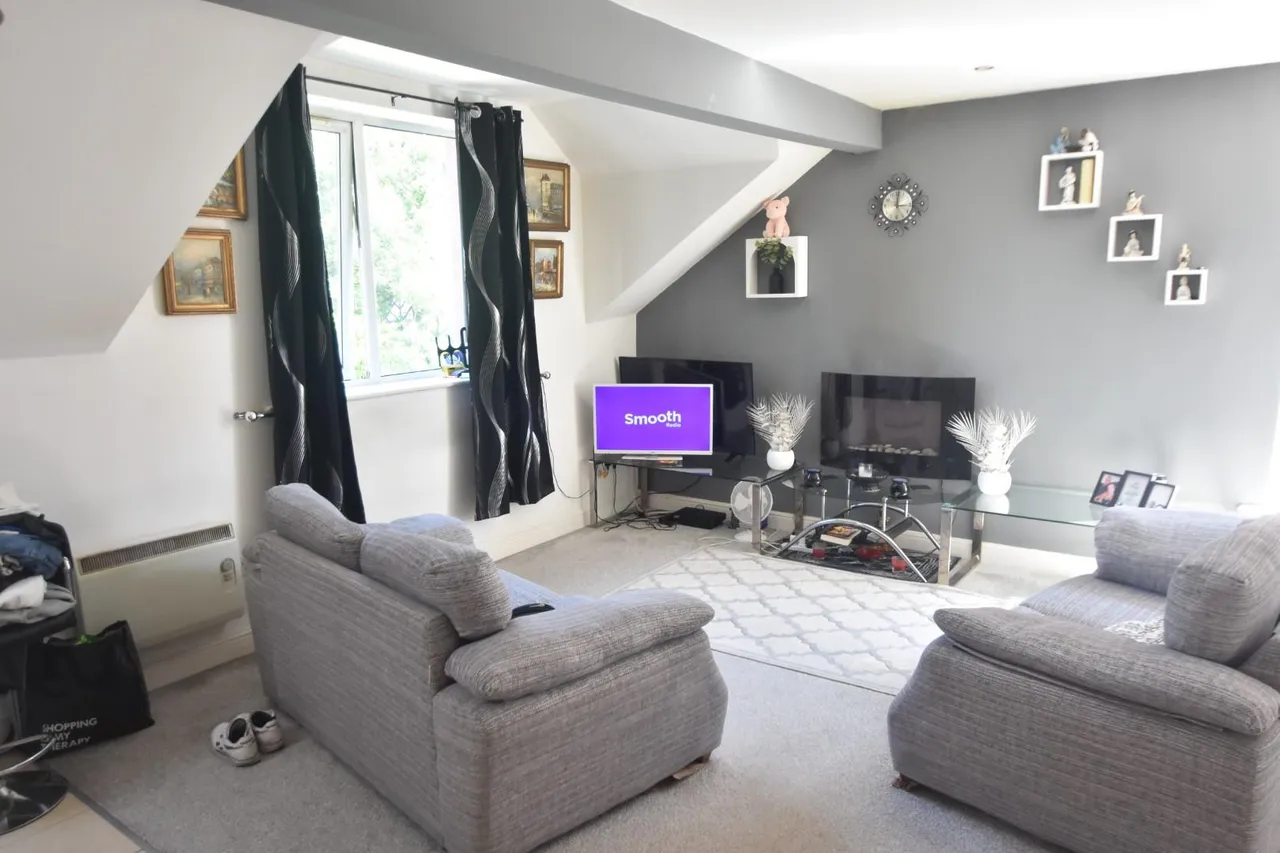 Walmersley Road, Bury, BL9 5DF, photo 8