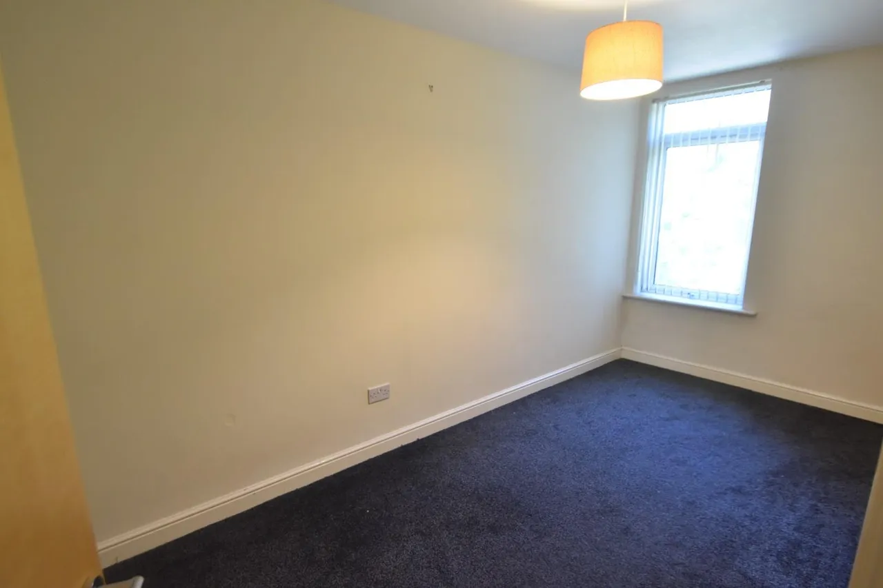 Walmersley Road, Bury, BL9 5DF, photo 17