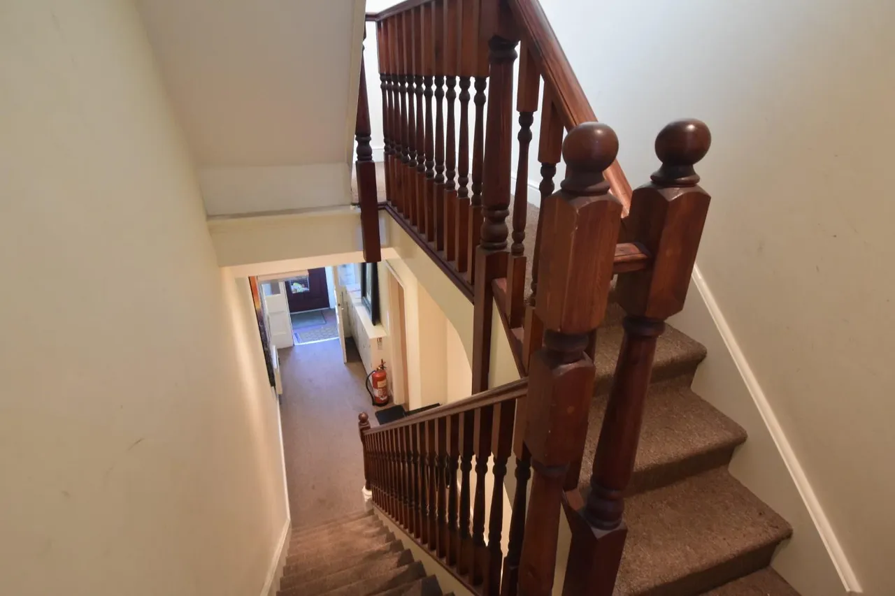 Walmersley Road, Bury, BL9 5DF, photo 11