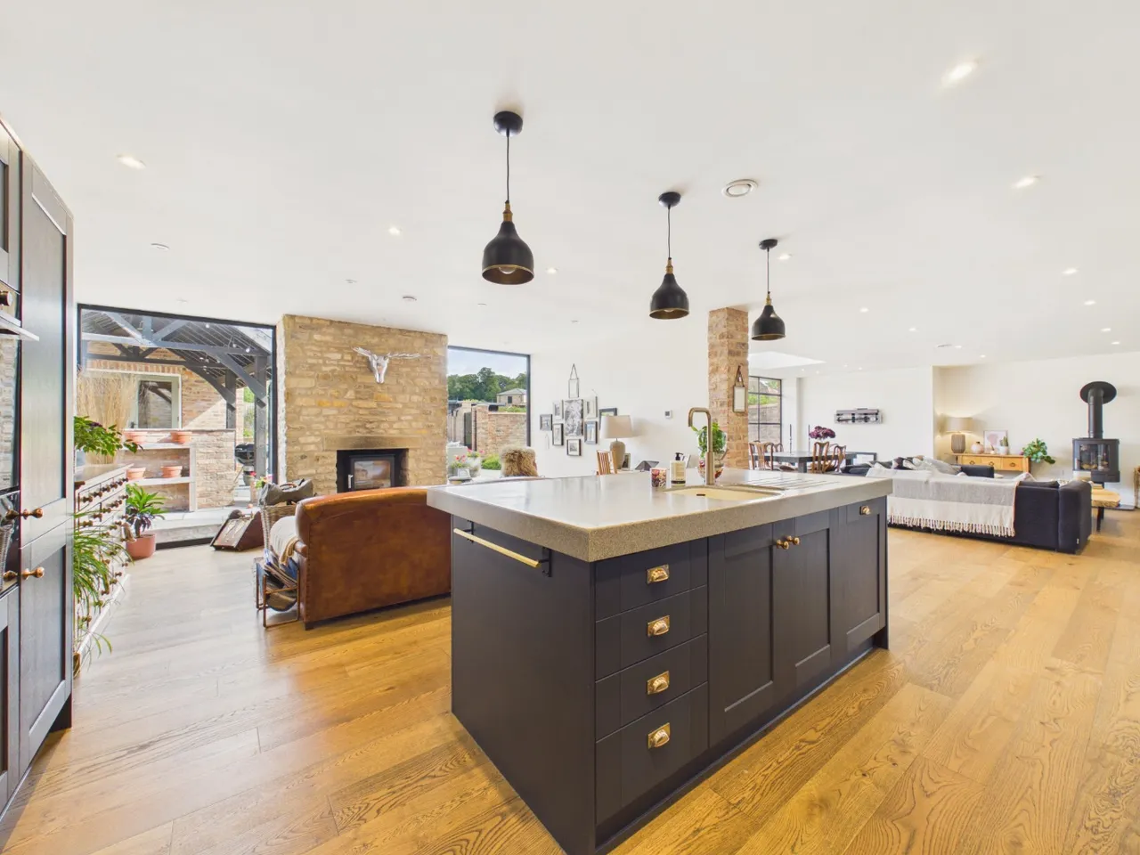 Main Street, Brantingham, HU15, photo 8