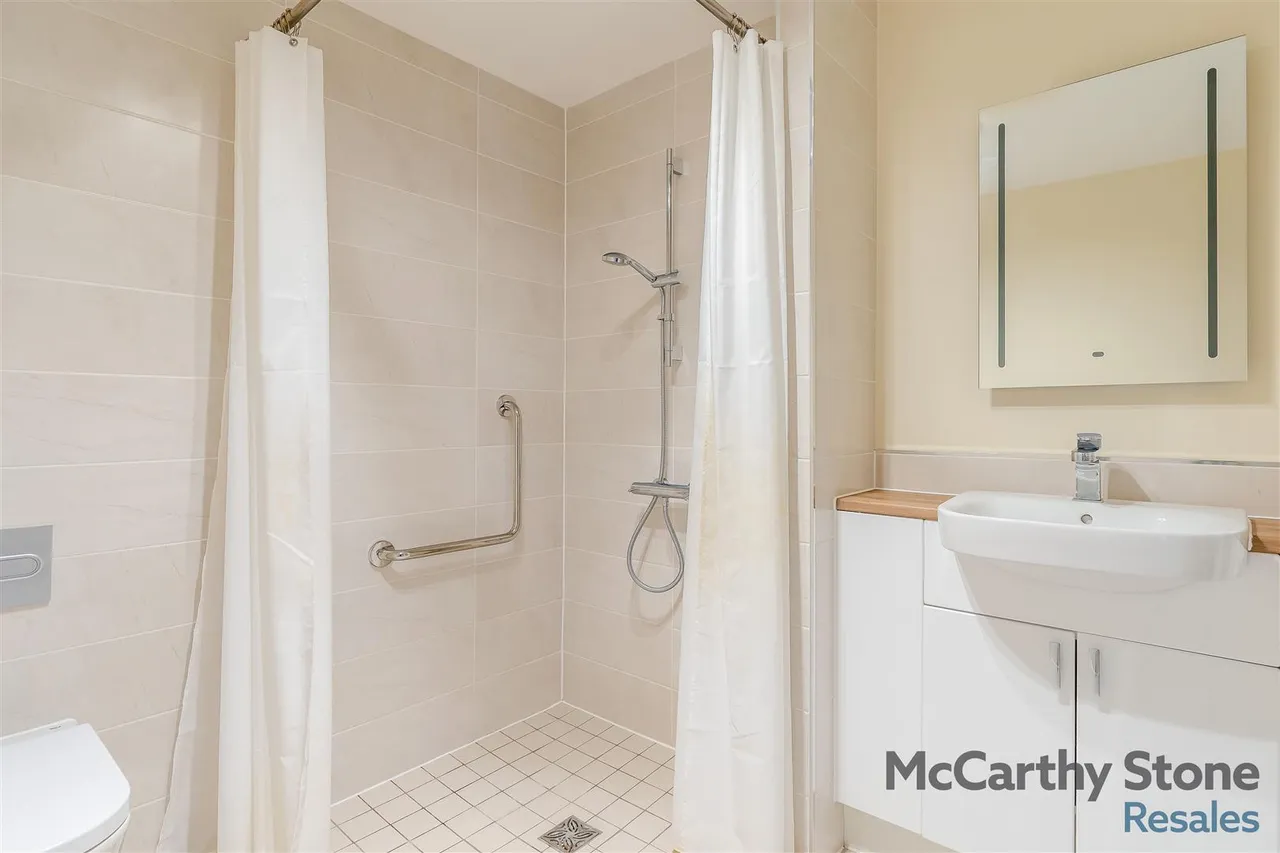Filey Road, Scarborough, YO11, photo 15