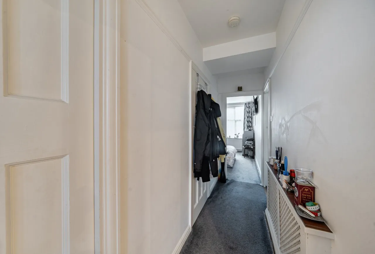 Kingsbury Road, London, NW9 9HH, photo 3