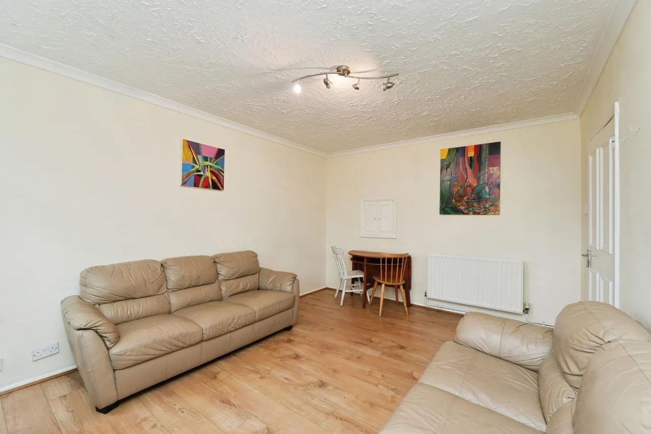 Southend Lane, London, SE6, photo 4
