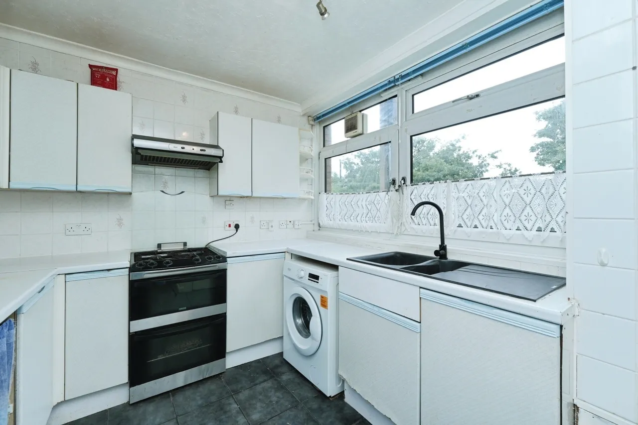 Southend Lane, London, SE6, photo 6