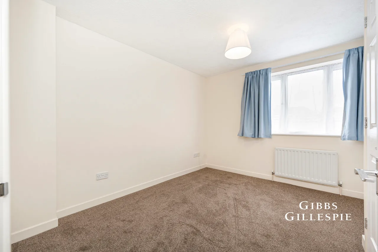 Chamberlain Way, Pinner Fees Apply, HA5, photo 11