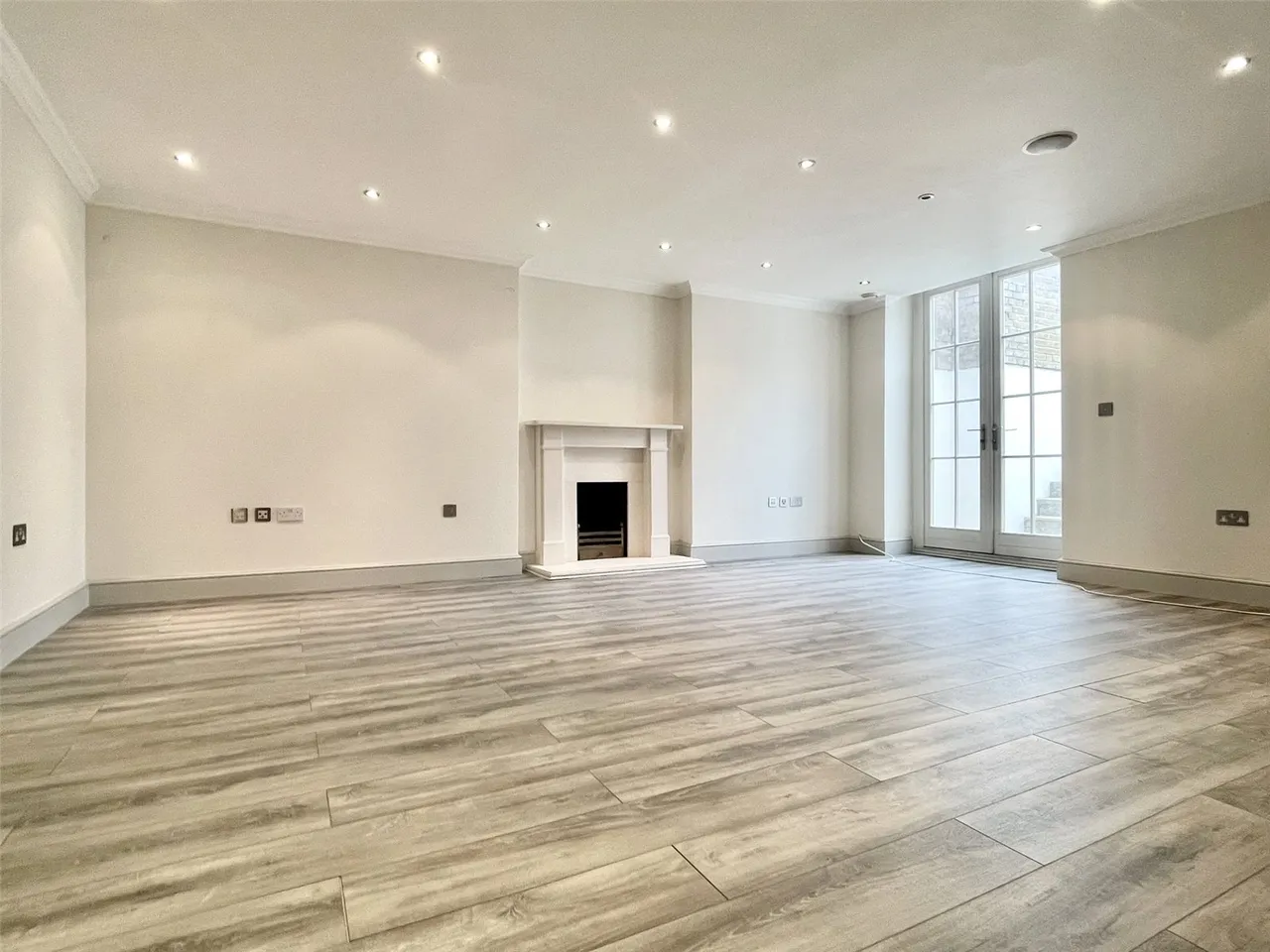 Sandalwood Close, Arkley, Hertfordshire, EN5 3BG, photo 10