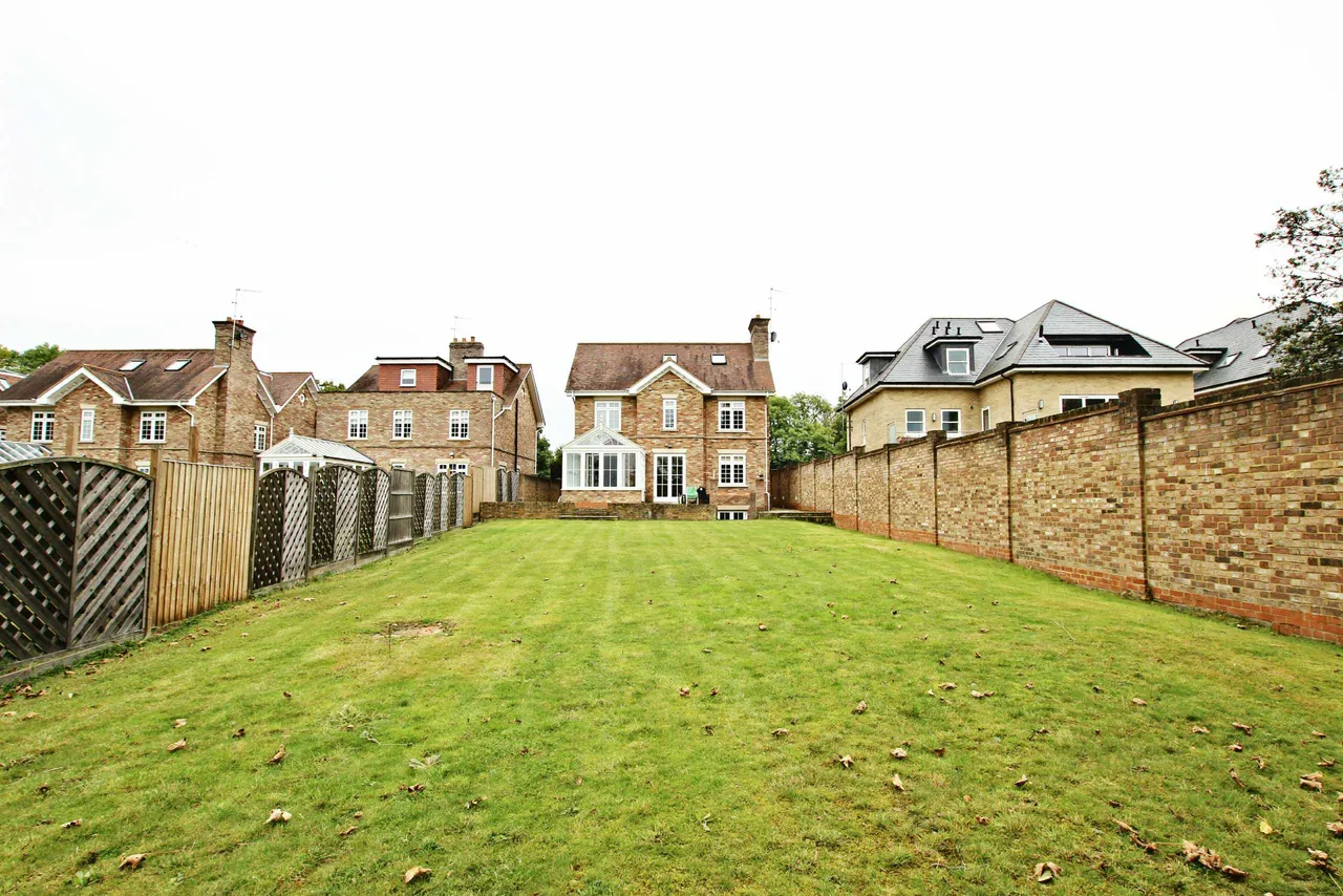 Sandalwood Close, Arkley, Hertfordshire, EN5 3BG, photo 21