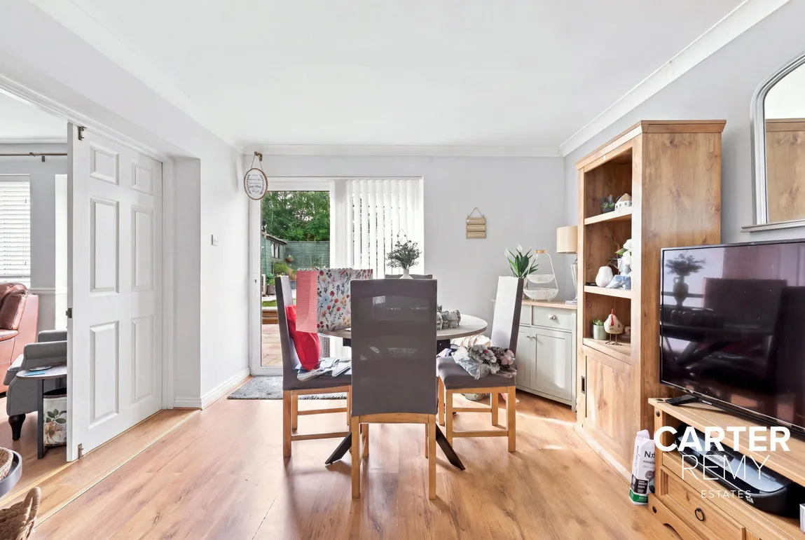 Orlando Drive, Basildon, SS13 1TE, photo 9