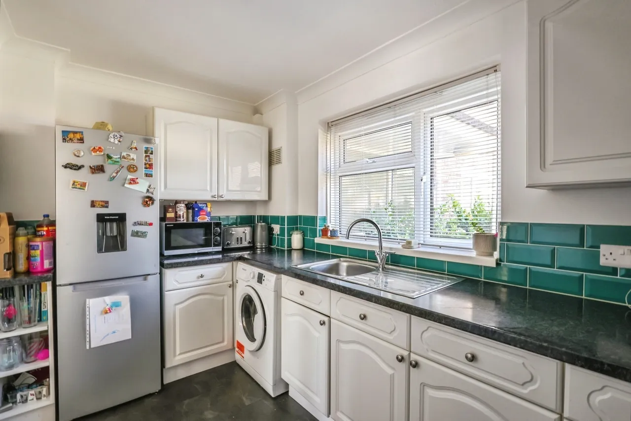 Simmonds Close, Poole, BH15, photo 7