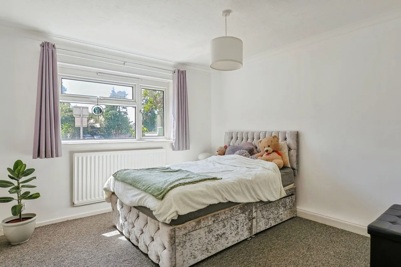 Simmonds Close, Poole, BH15, photo 10