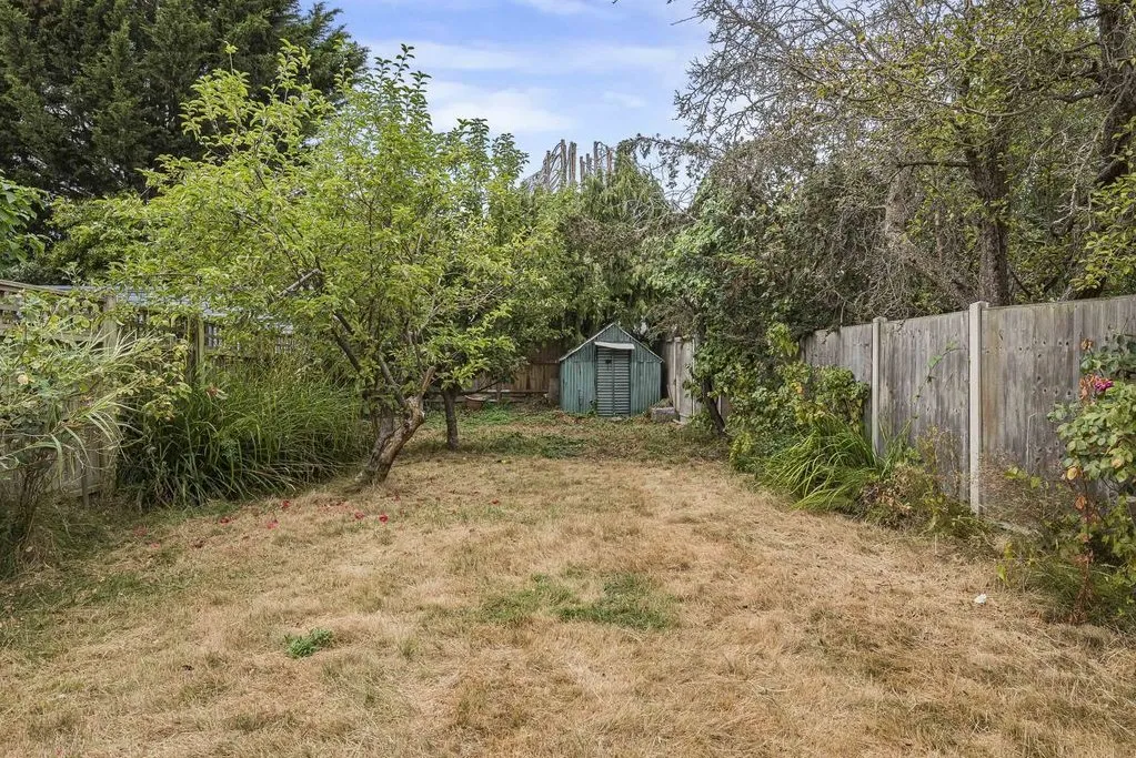 Marechal Niel Avenue, Sidcup, DA15, photo 15
