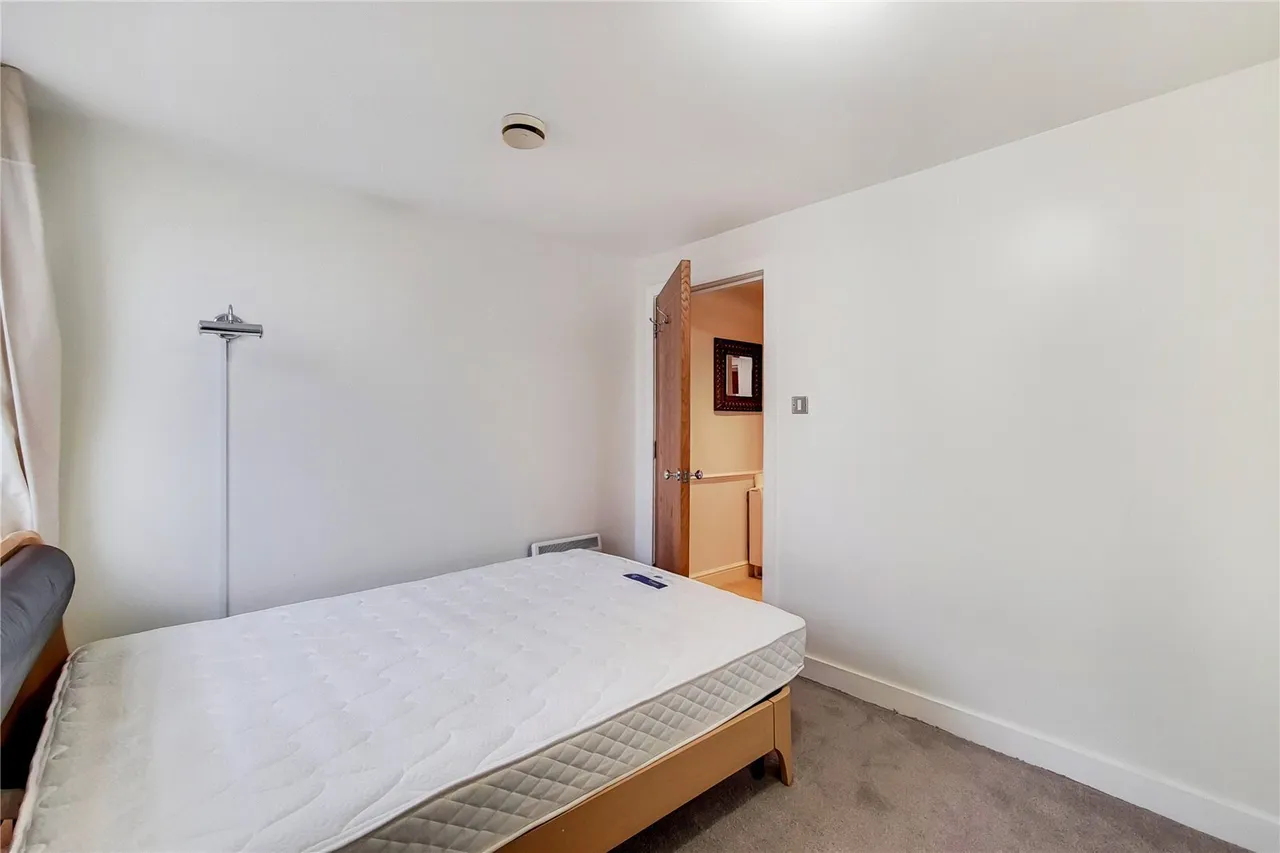 Manchester Road, London, E14, photo 16