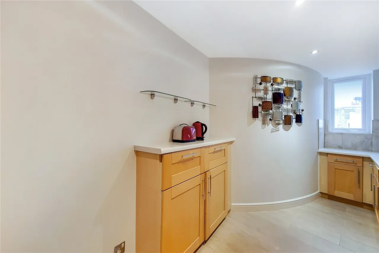 Manchester Road, London, E14, photo 11