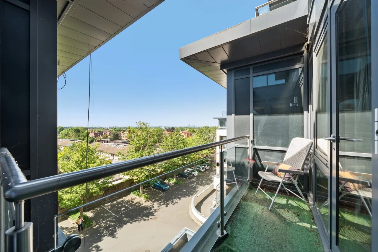 Chartfield Avenue, London, SW15, photo 4