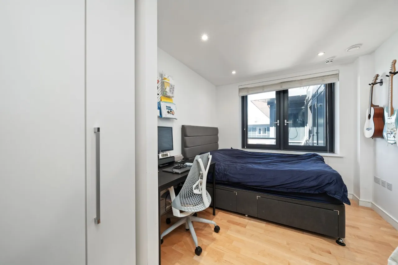 Chartfield Avenue, London, SW15, photo 7