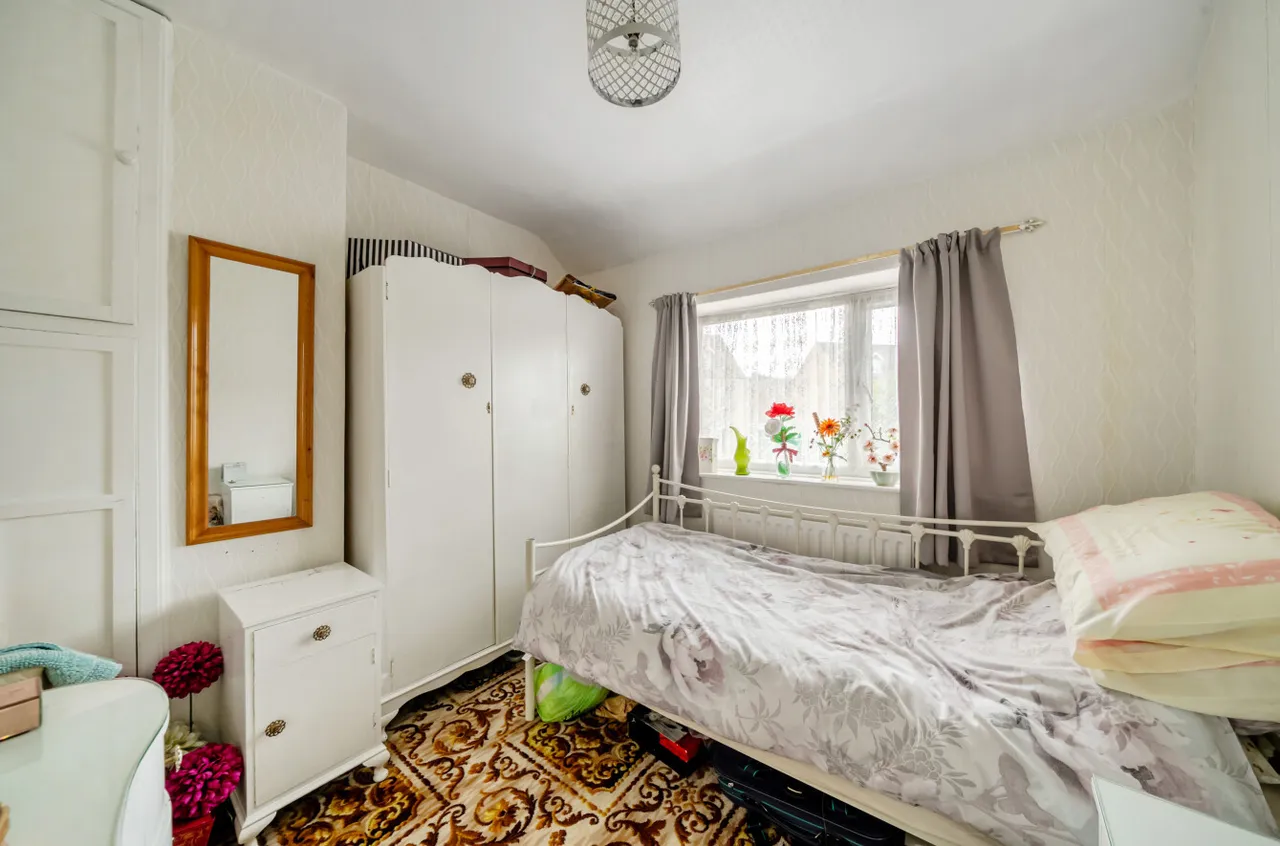 Oaklands Road, Rodley, LS13, photo 6