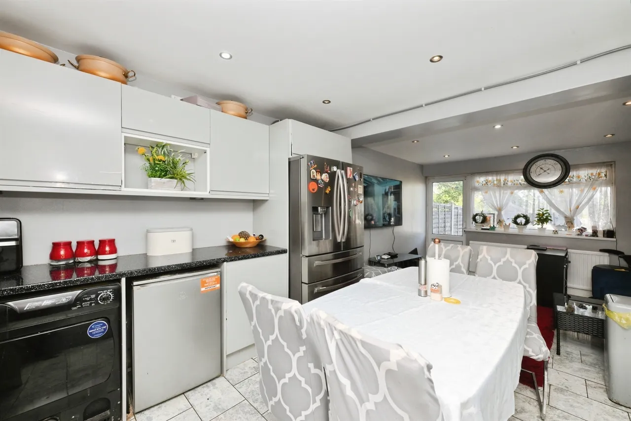 Newteswell Drive, Waltham Abbey, EN9, photo 7