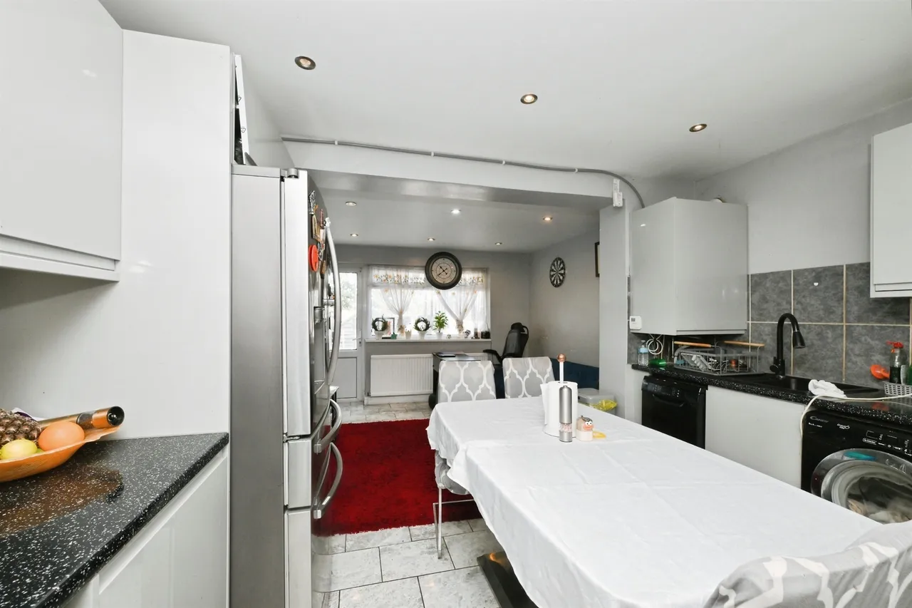 Newteswell Drive, Waltham Abbey, EN9, photo 6