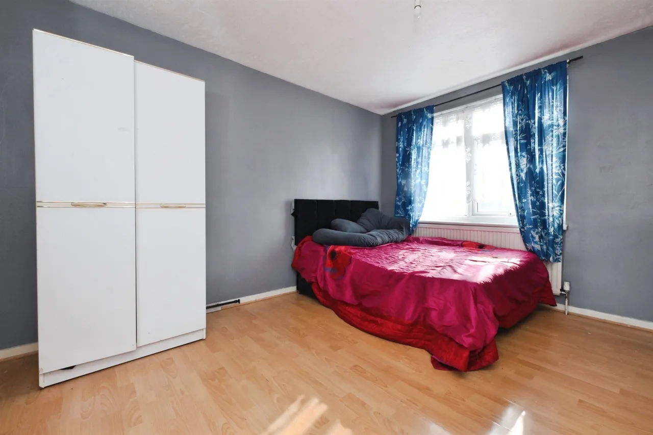Newteswell Drive, Waltham Abbey, EN9, photo 8