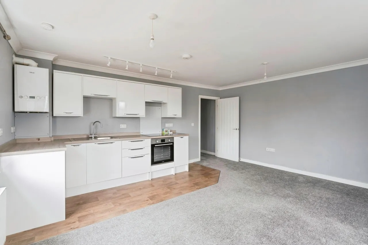 Dairy Mews, Selsey, PO20, photo 14