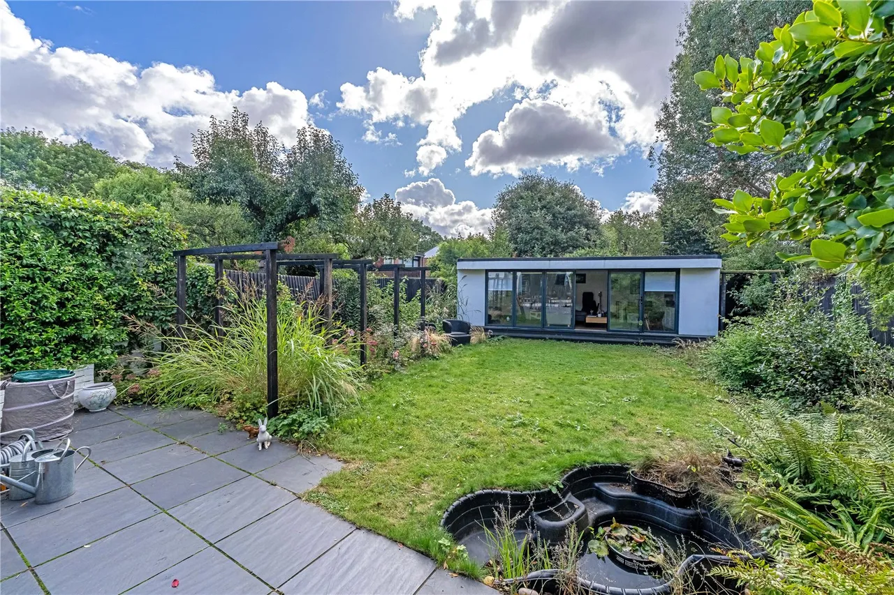 Craneford Way, Twickenham, TW2 7SB, photo 13