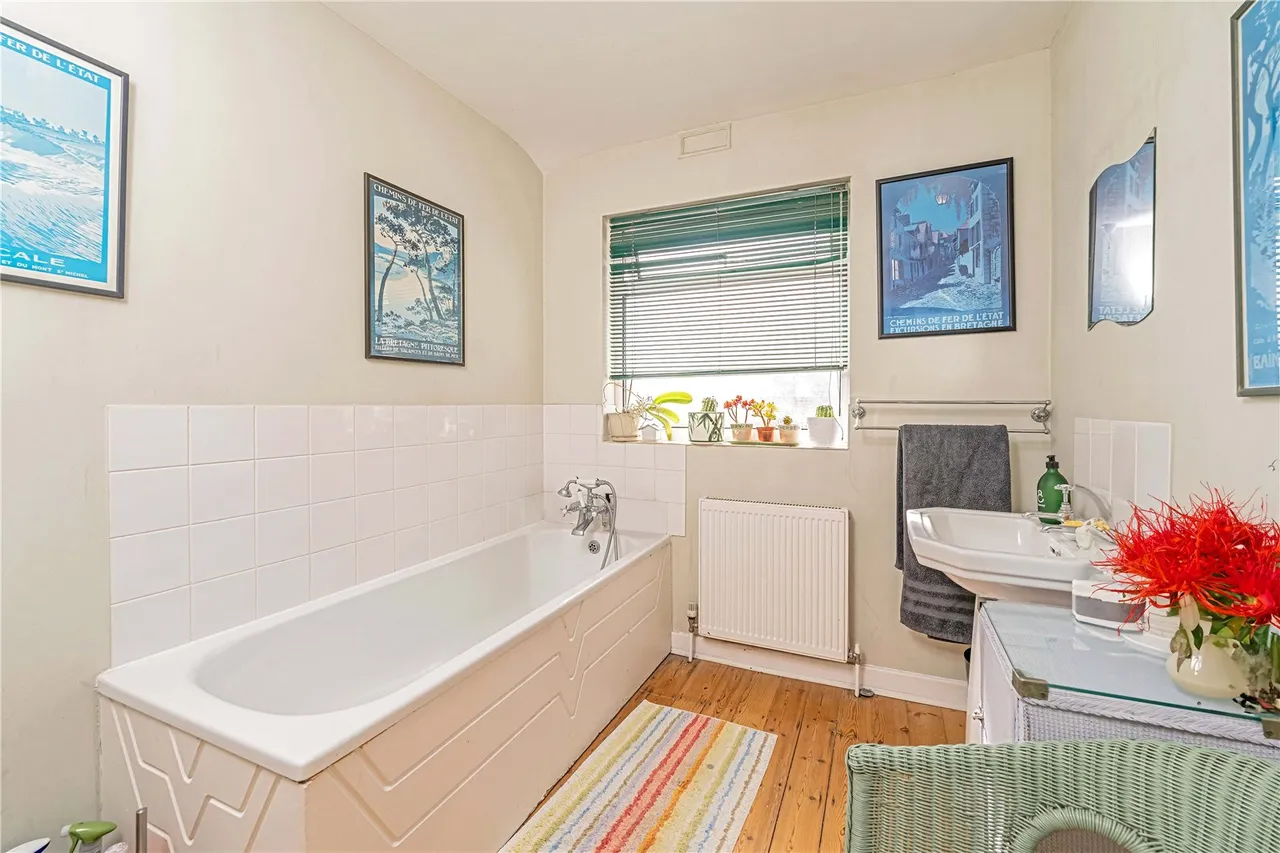 Craneford Way, Twickenham, TW2 7SB, photo 12