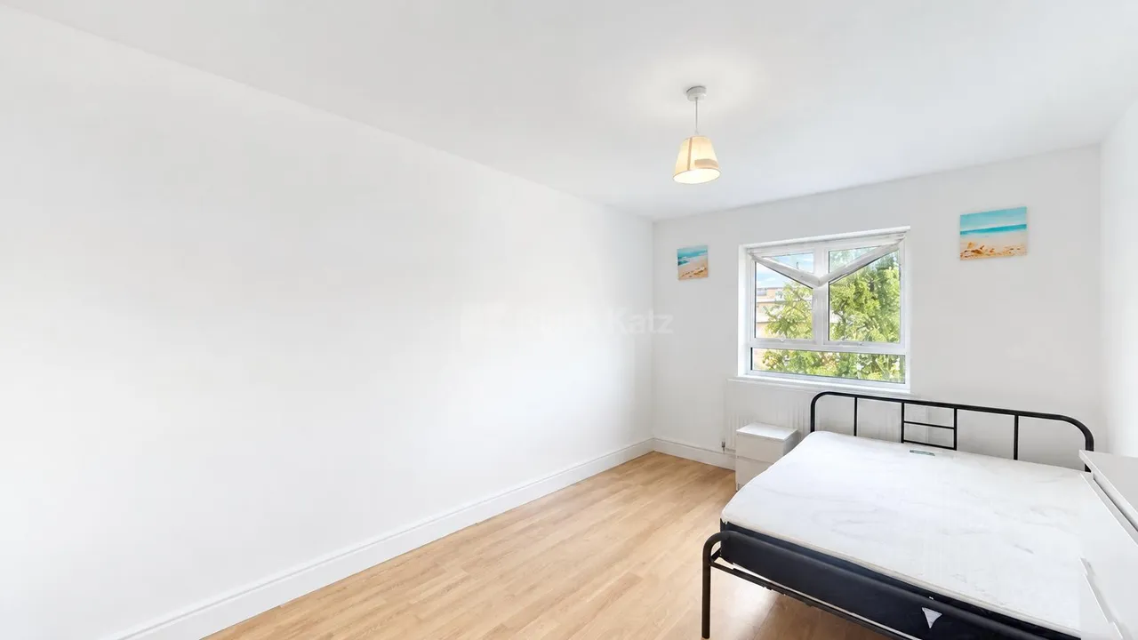 Plender Street, NW1, photo 3