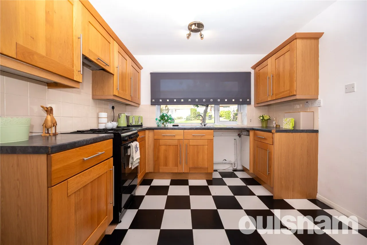 Chedworth Close, Birmingham, West Midlands, B29 4LS, photo 2