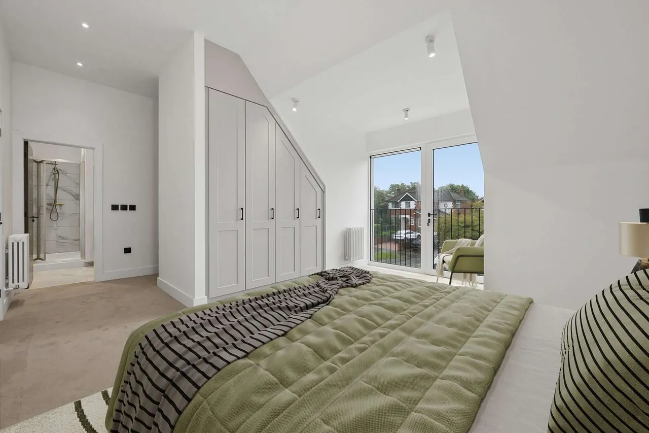 Little Stanneylands Road, Wilmslow, SK9, photo 14