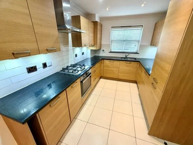 Katherine Close, Mill Hill, photo 4