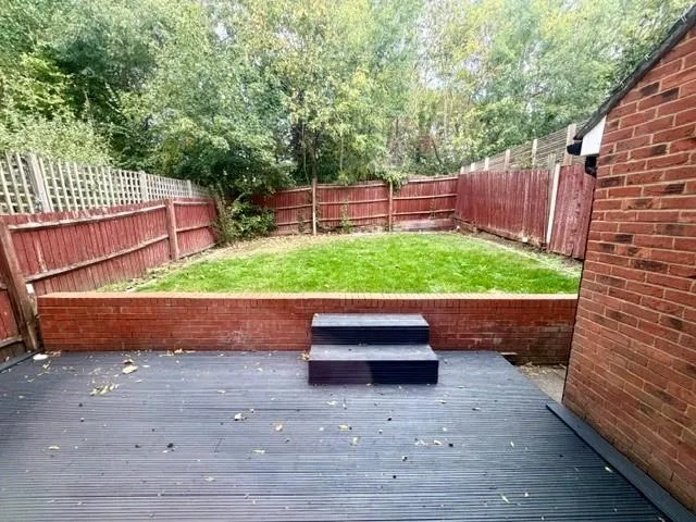 Katherine Close, Mill Hill, photo 19