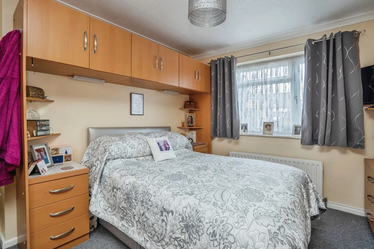 Hawkewood Avenue, Waterlooville, PO7, photo 5