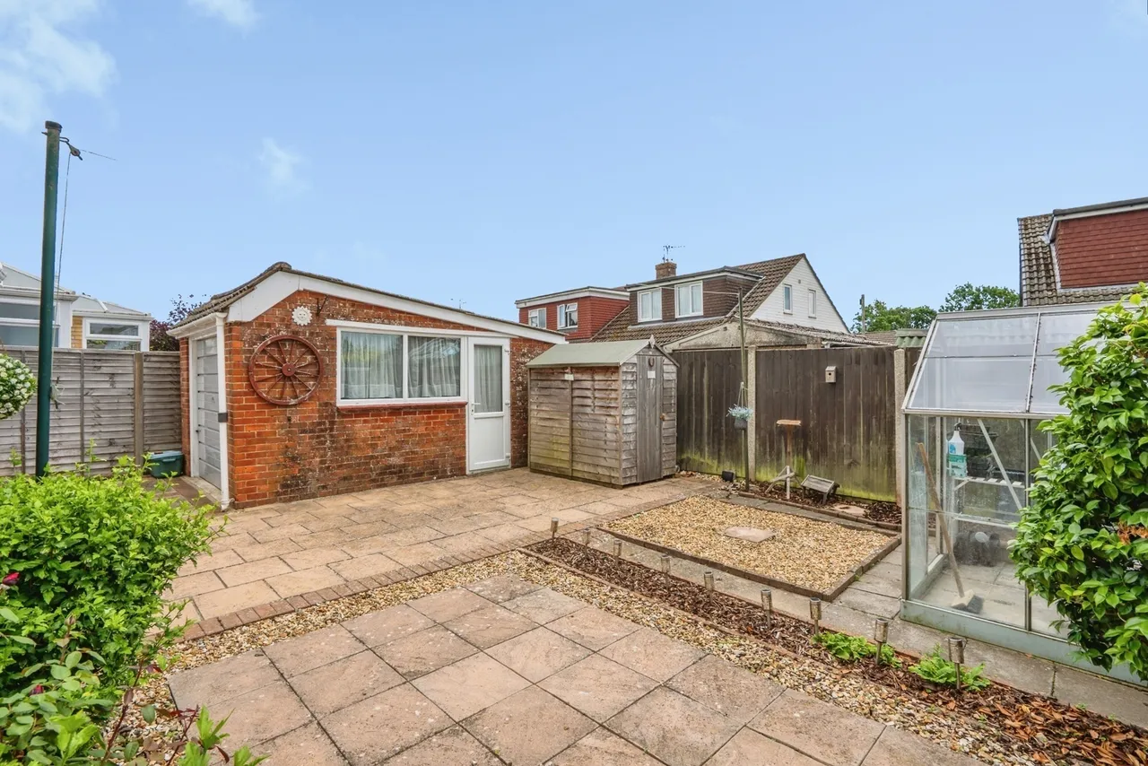 Hawkewood Avenue, Waterlooville, PO7, photo 4