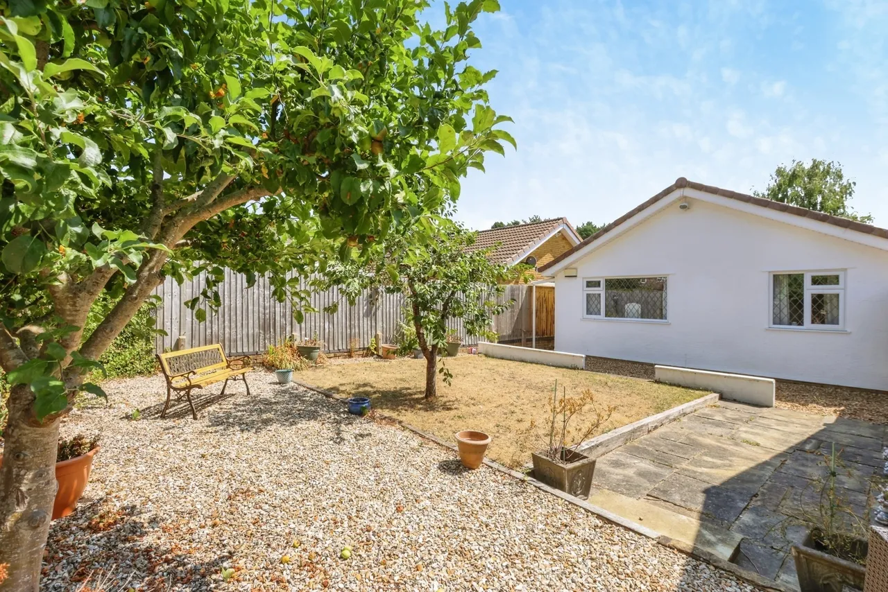 Halstock Crescent, West Canford Heath, BH17, photo 13