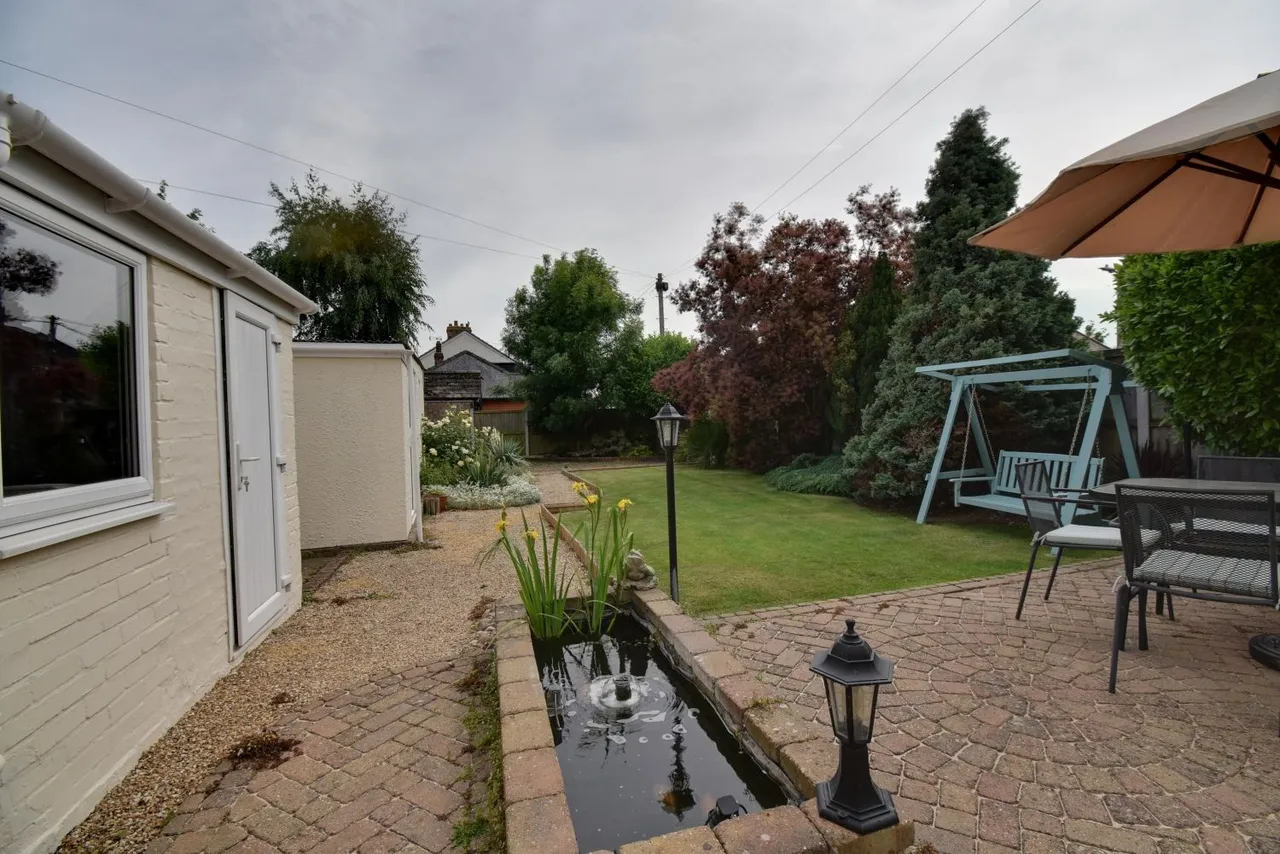 Rayne Road, Braintree, CM7, photo 13