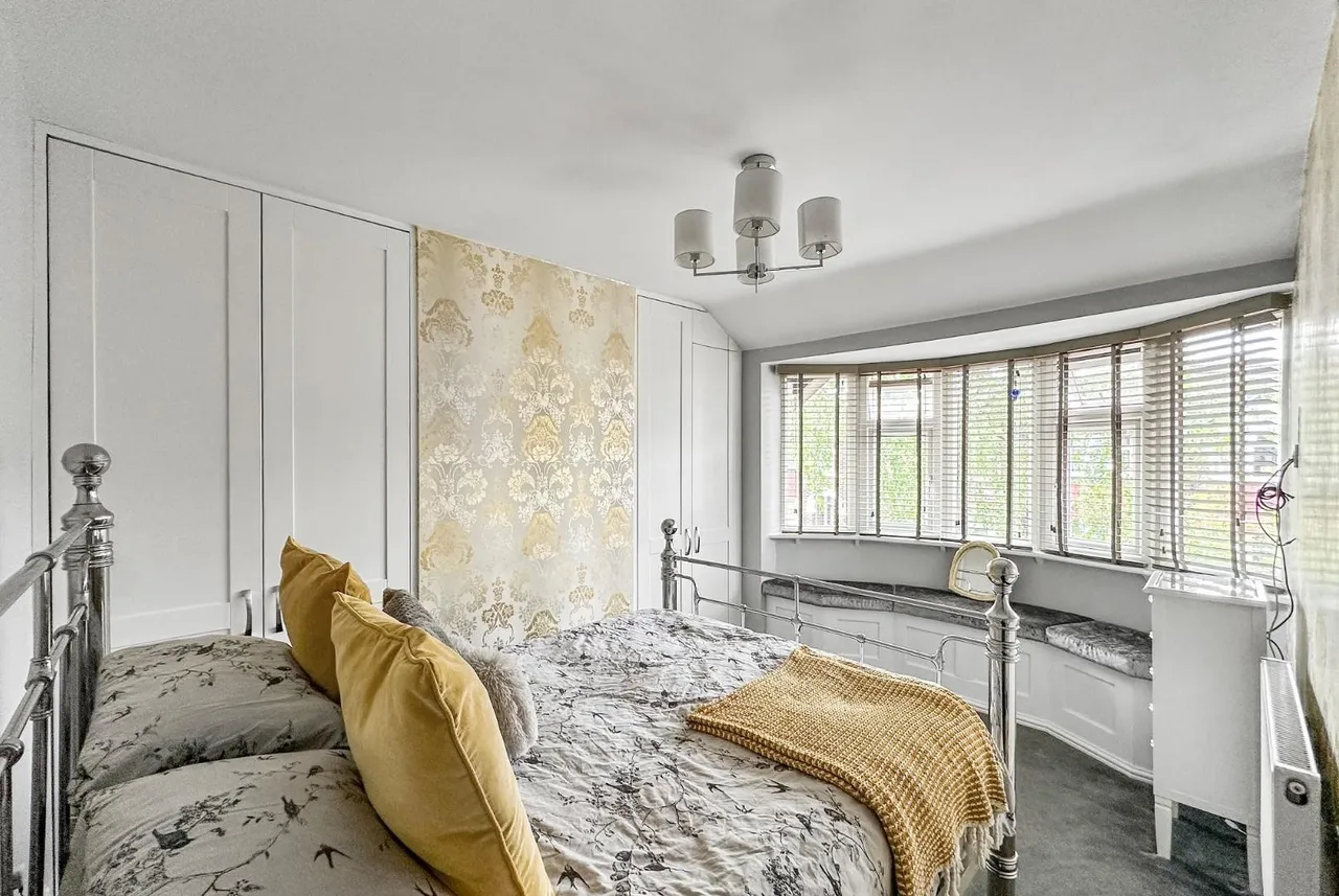 Windsor Drive, Timperley, Cheshire WA14 5AN, photo 20