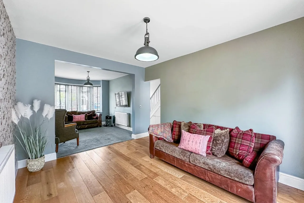 Windsor Drive, Timperley, Cheshire WA14 5AN, photo 12