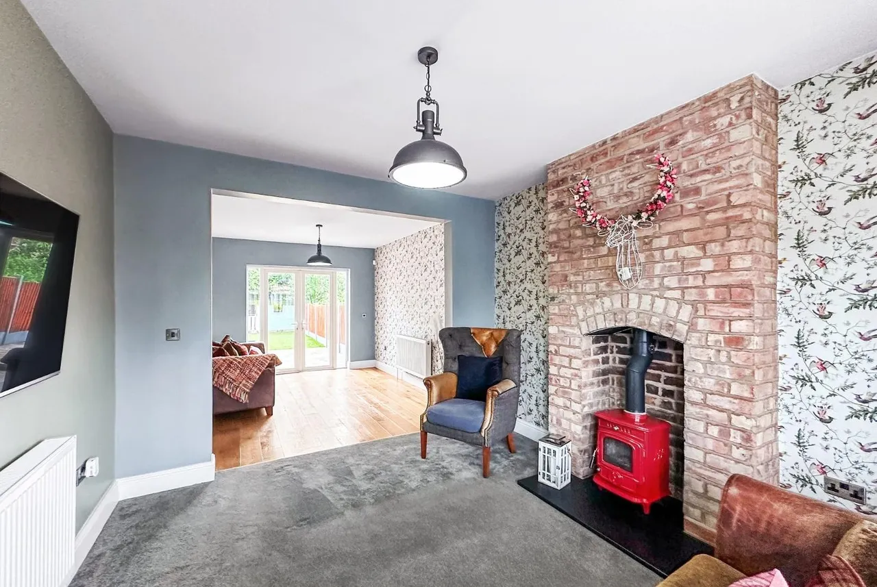 Windsor Drive, Timperley, Cheshire WA14 5AN, photo 11