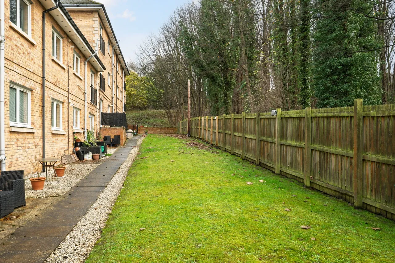 Link Road, Dalgety Bay, KY11 9GW, photo 17