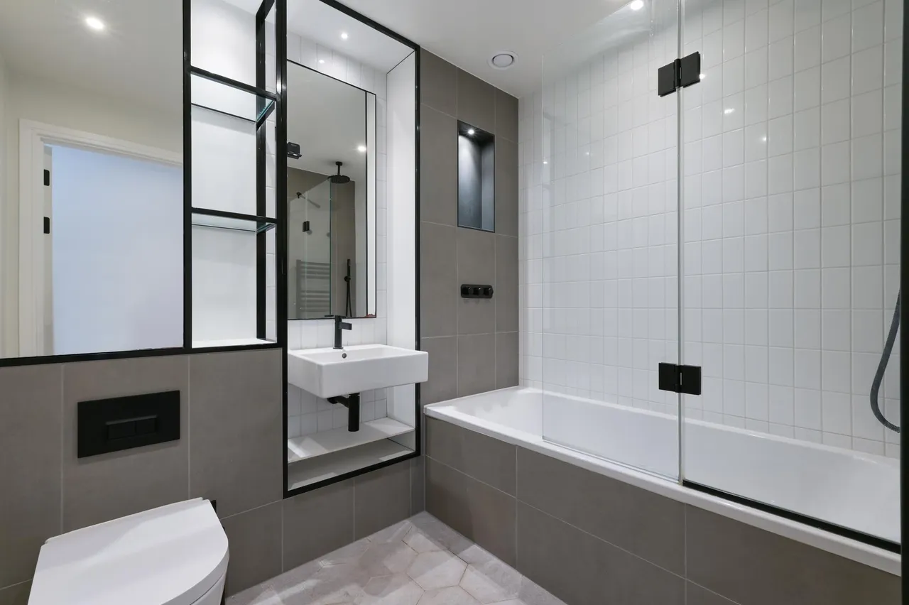 Grand Union, Alperton, HA0, photo 8