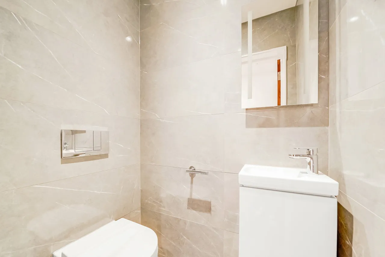 Magnolia Heights, Manor Road, Chigwell, Essex IG7, photo 12