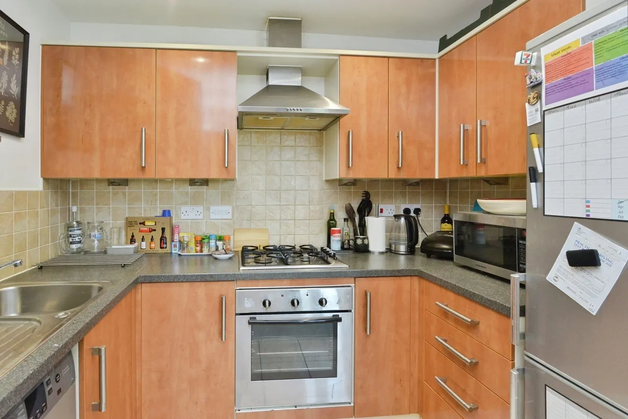 Dunthorne Way, Grange Farm, Milton Keynes, Buckinghamshire, MK8, photo 4