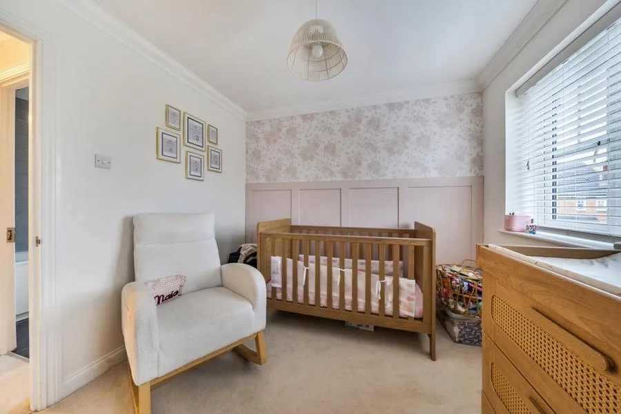 Holly Drive, Aylesbury, HP21, photo 14