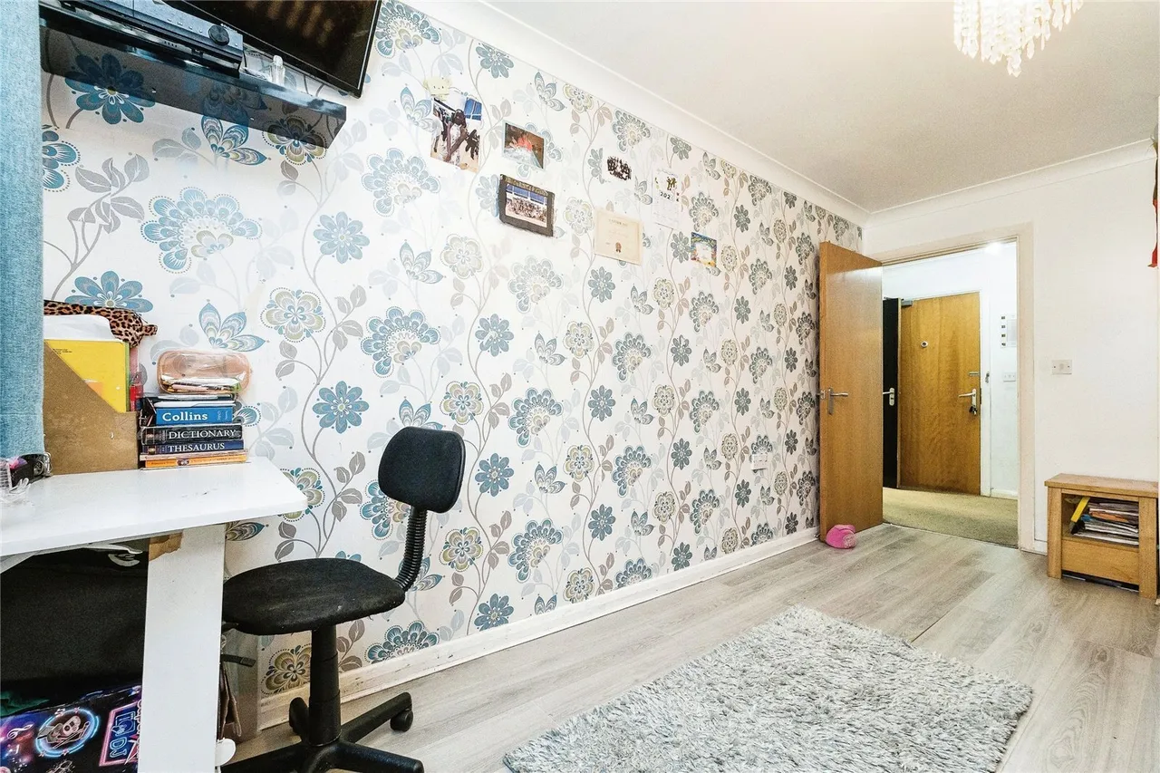 Lacewing Close, London, E13, photo 9