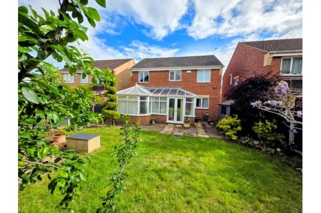 Brander Close, Doncaster, DN4, photo 19