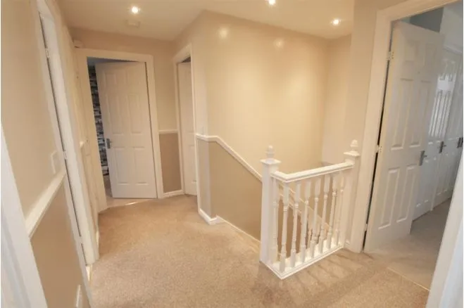 Brander Close, Doncaster, DN4, photo 11