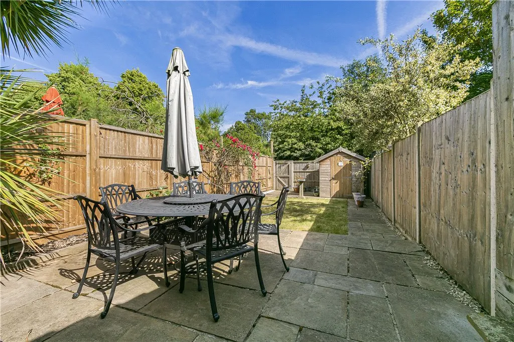 Lincoln Avenue, Twickenham, TW2, photo 5