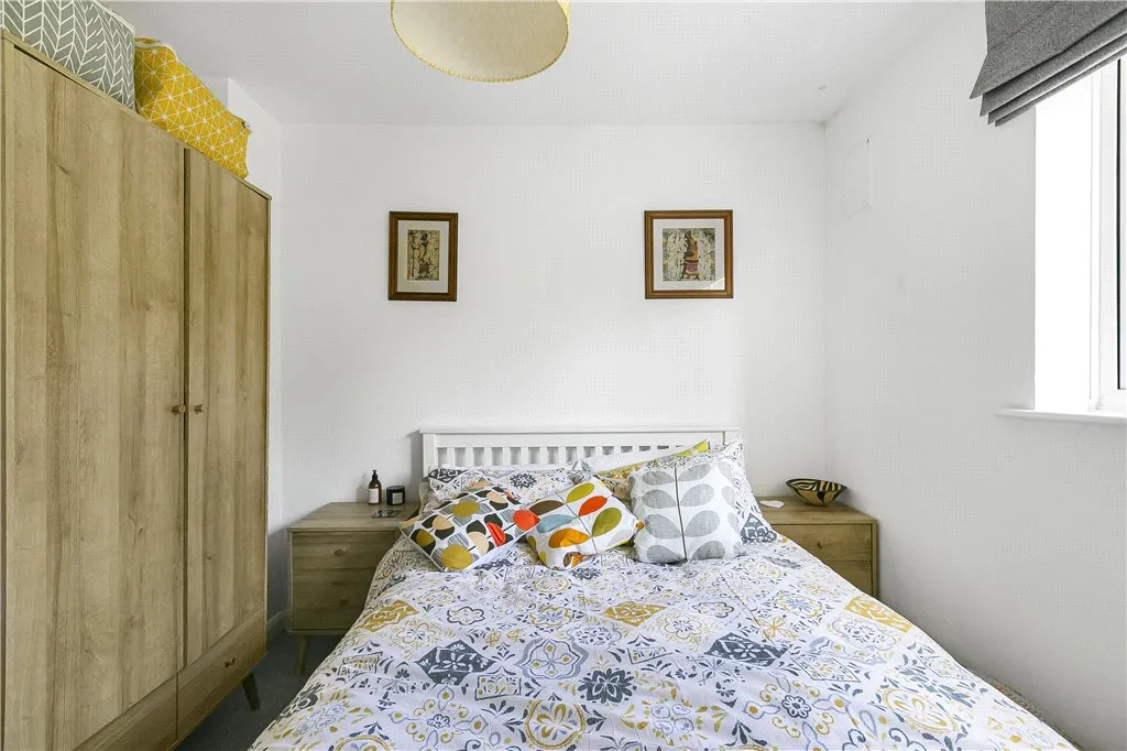 Lincoln Avenue, Twickenham, TW2, photo 16