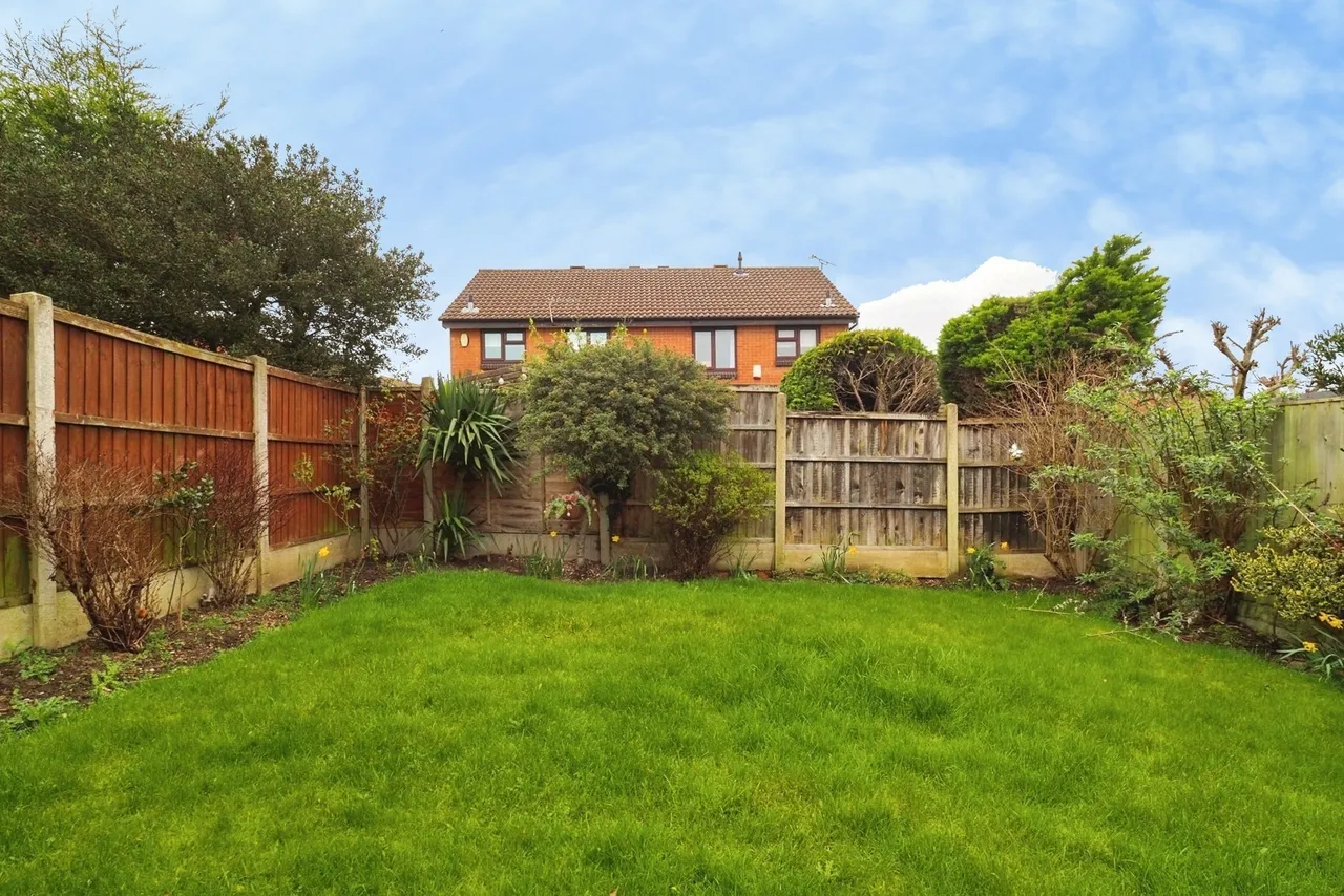 Crawford Close, Wollaton, Nottingham, NG8, photo 16